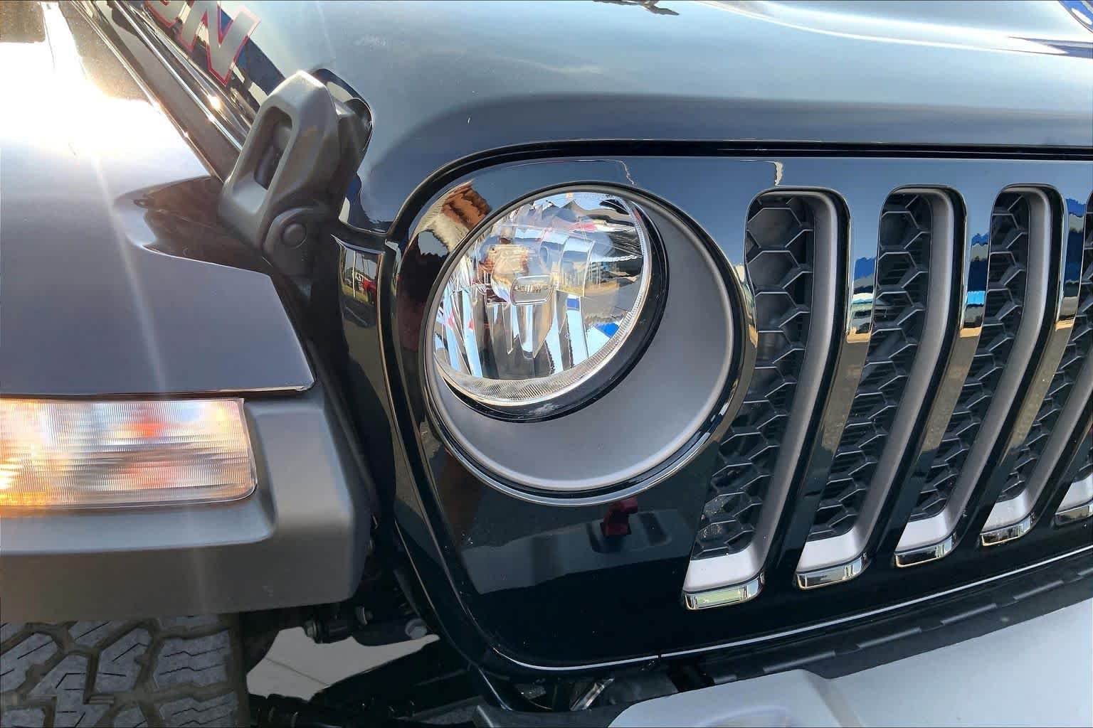 Used 2023 Black Clearcoat Jeep Rubicon image 28
