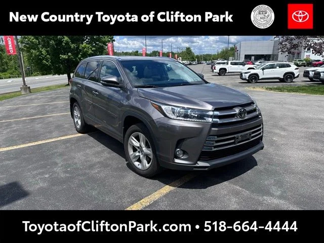 Pre-Owned 2018 Toyota Highlander Limited 4D Sport Utility in