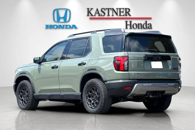 New 2026 Ash Green Metallic Honda TrailSport Blackout Elite image 6