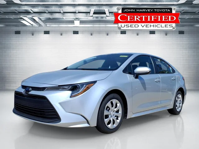 2025 Toyota Corolla LE
