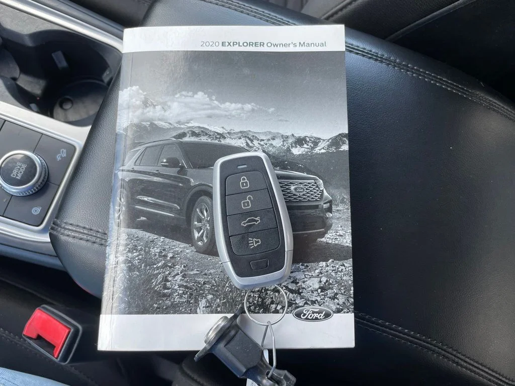 Used 2020 Silver Metallic Ford XLT image 37