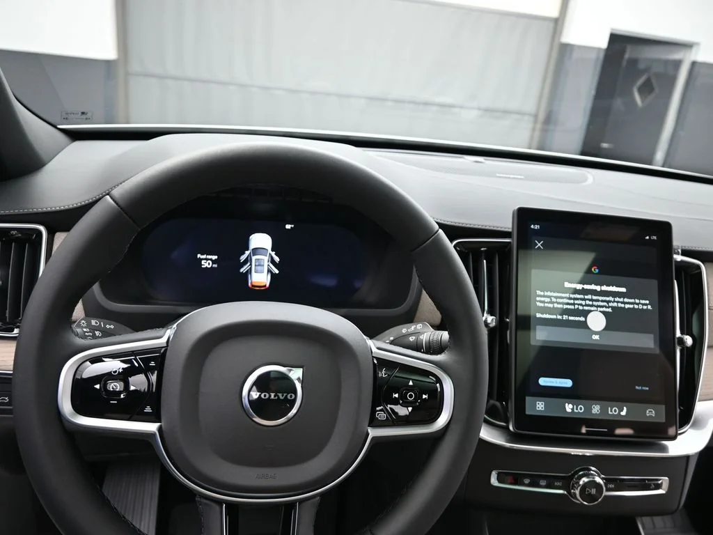 Used 2026 Crystal White Volvo Plus image 10