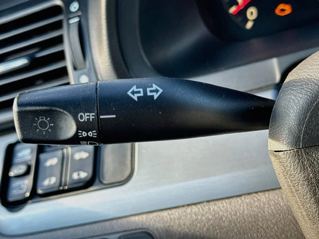 Used 2010 Silver Honda EX-L image 12