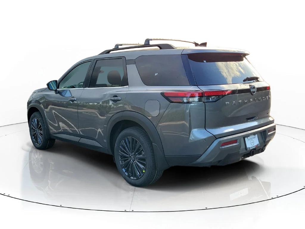 New 2026 Gray Nissan SL image 5
