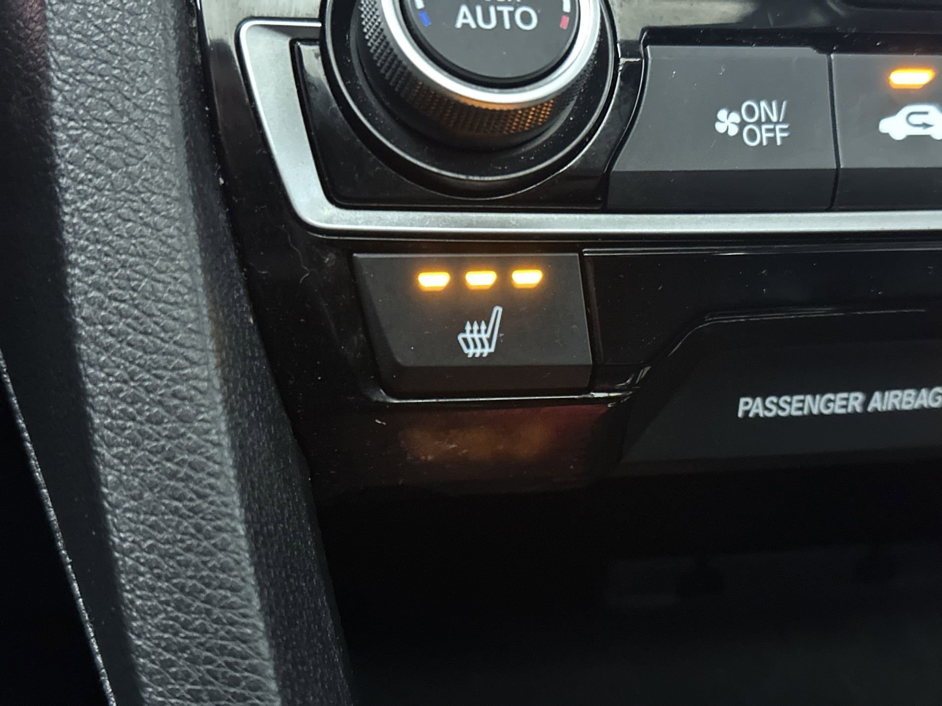 Used 2018 Lunar Silver Metallic Honda EX-T image 20