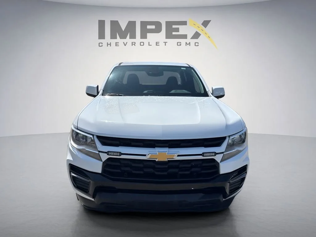 Used 2022 Summit White Chevrolet LT image 8