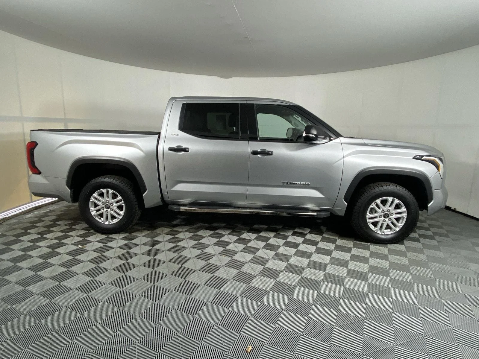 Used 2022 Celestial Silver Metallic Toyota SR5 image 8