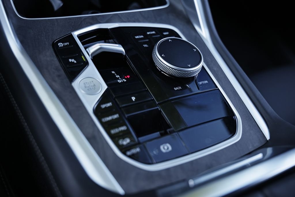 New 2027 Carbon Black Metallic BMW xDrive40i image 38
