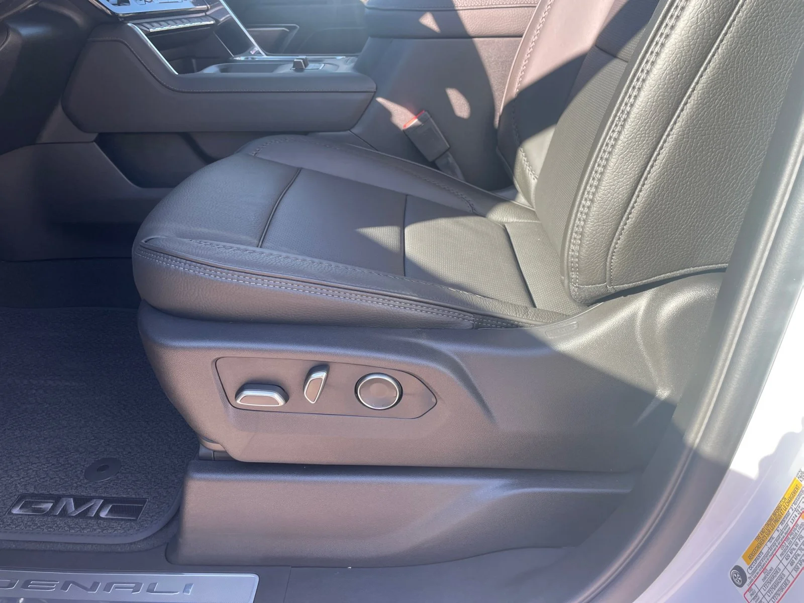 New 2026 Summit White GMC Denali image 15