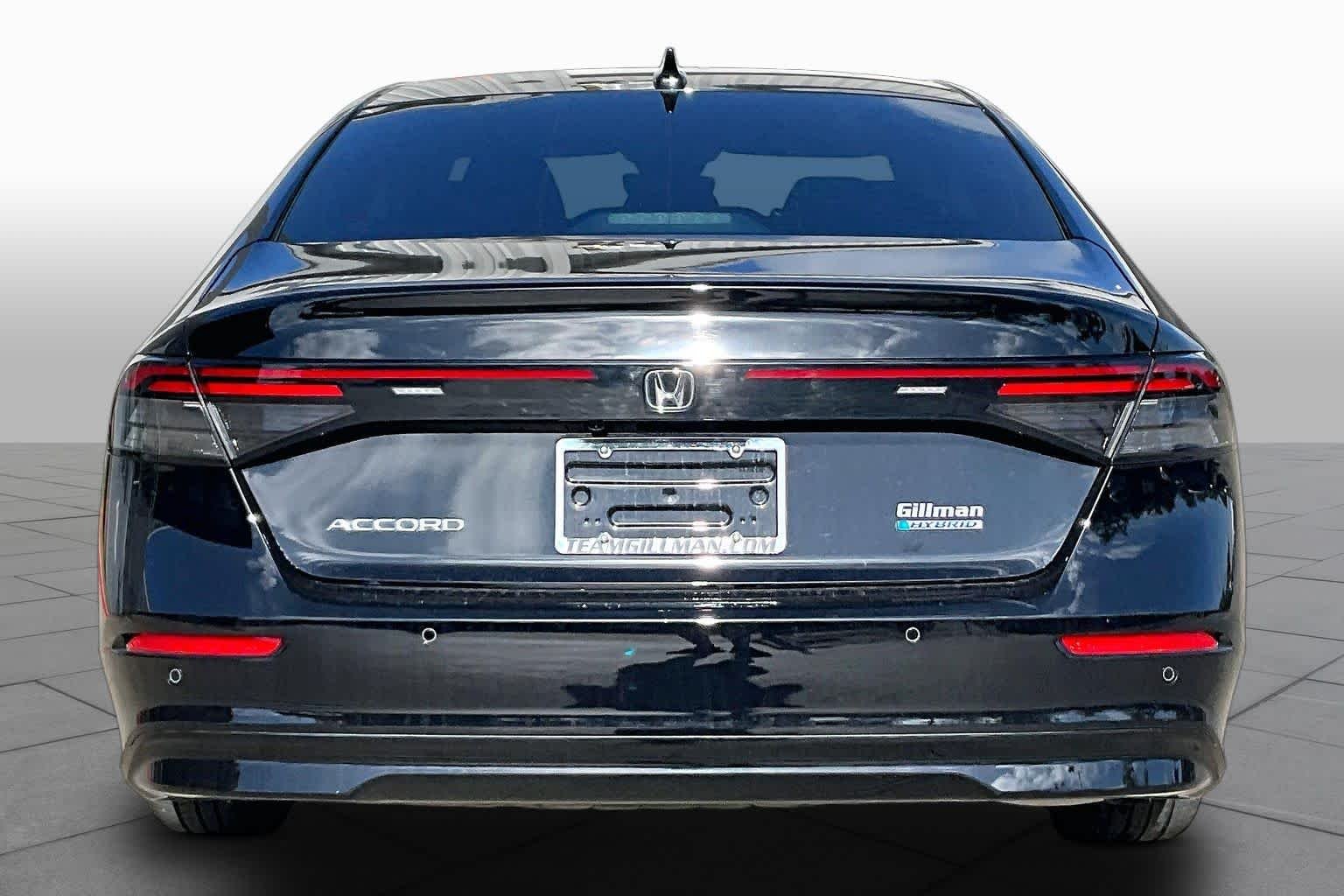 Used 2024 Crystal Black Pearl Honda EX-L image 5