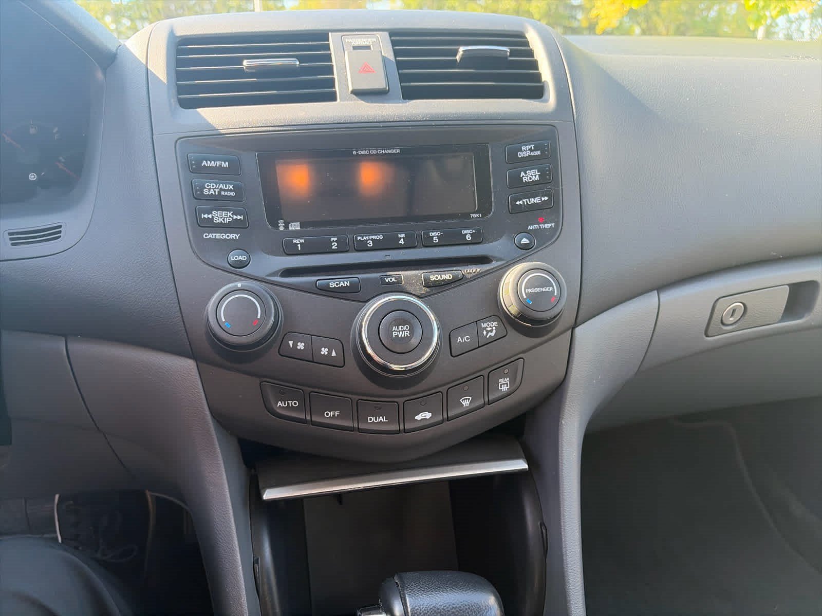 Used 2004 Gray Honda EX image 6