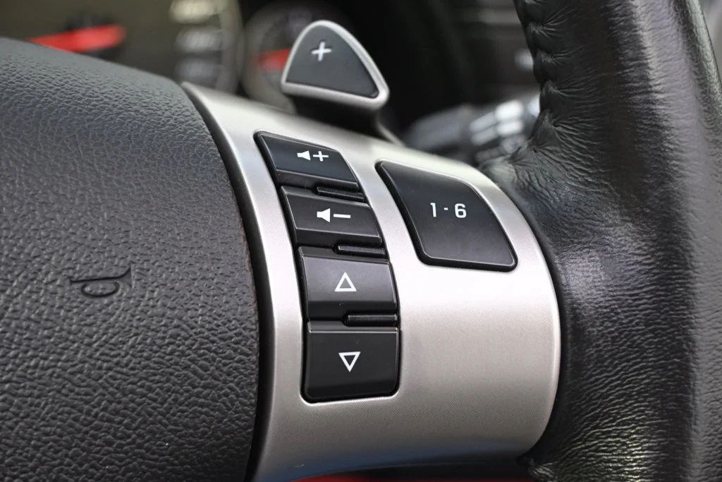 Used 2011 ARCTIC WHITE Chevrolet Z16 Grand Sport w/3LT image 42