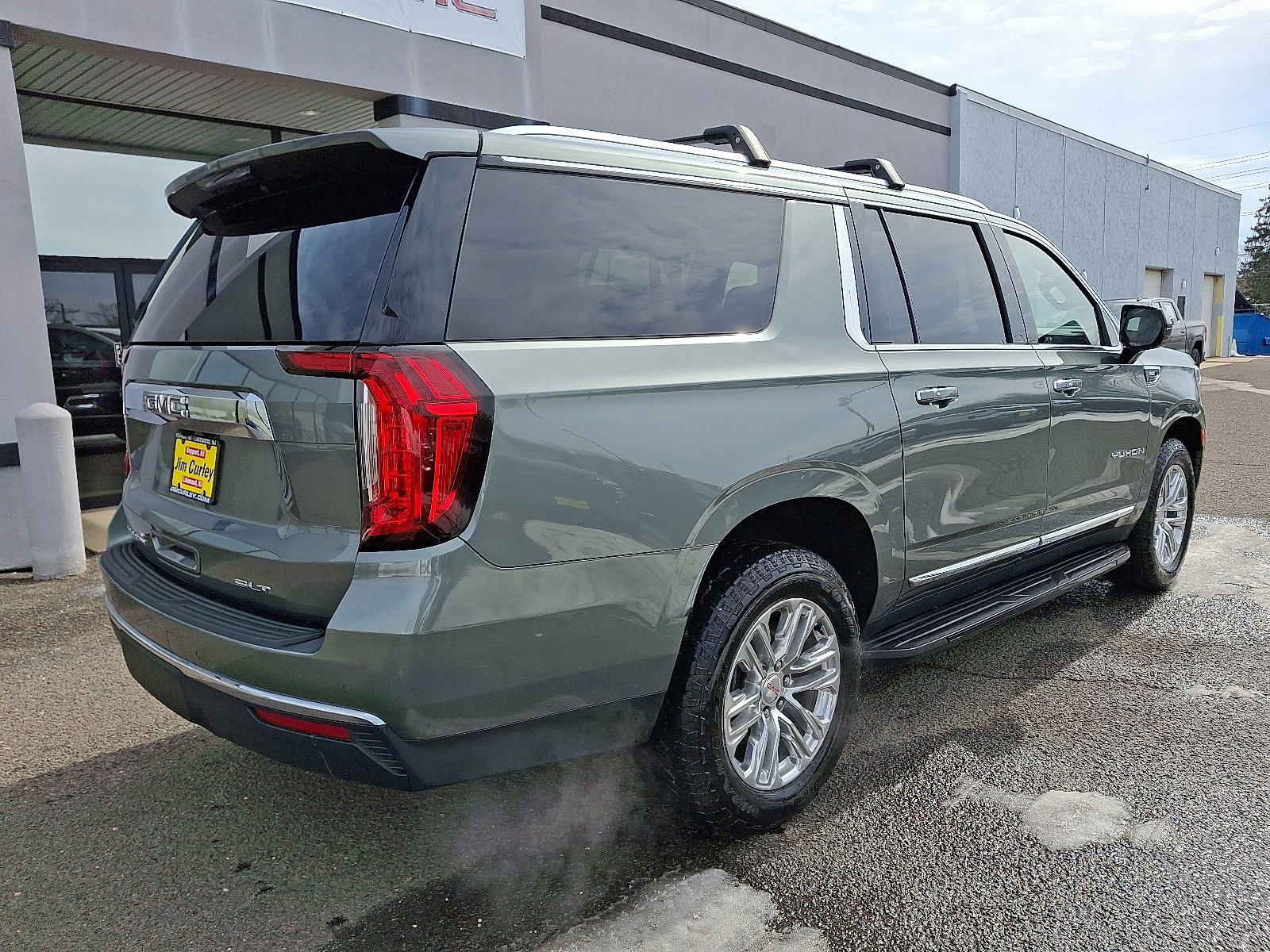 2023 GMC Yukon XL SLT - Photo 6