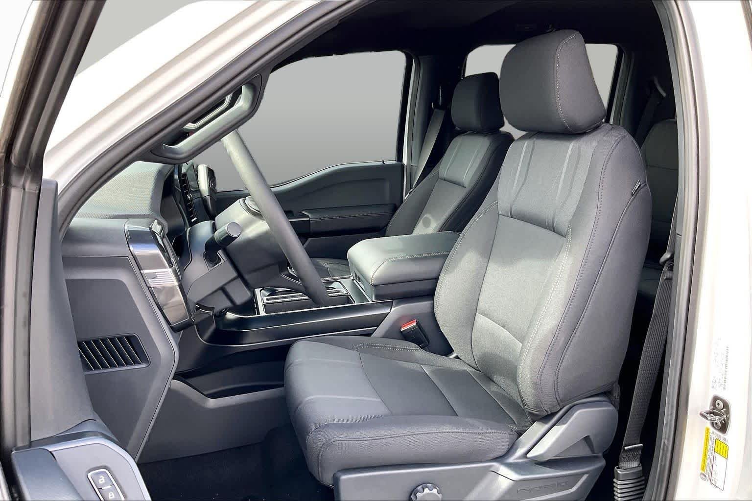 New 2026 Oxford White Ford STX® image 7