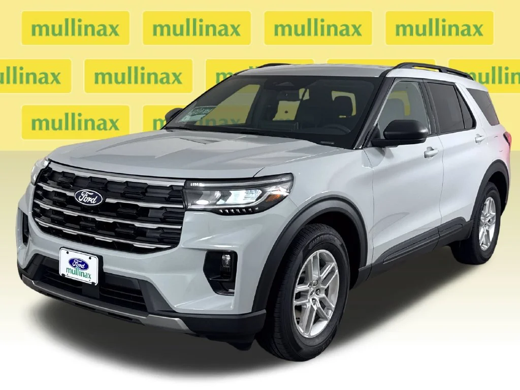 New 2027 White Ford Active image 20