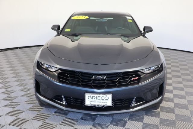 Used 2023 Gray Chevrolet 1LT image 3