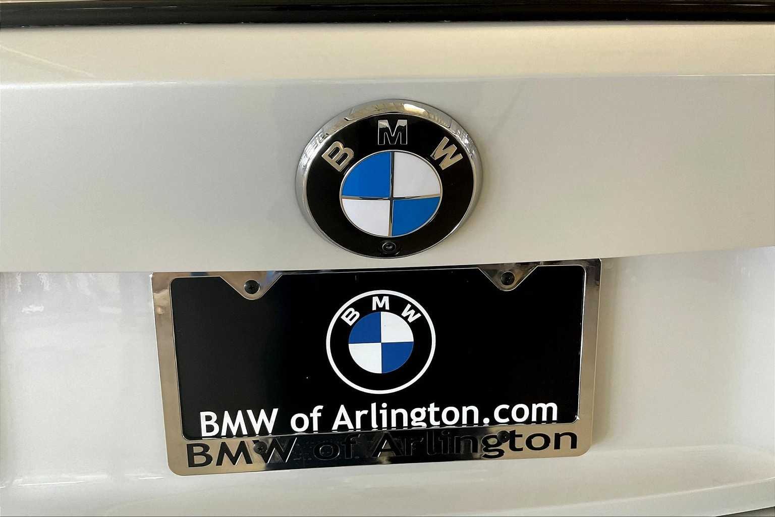 Used 2026 Mineral White Metallic BMW M440i image 15