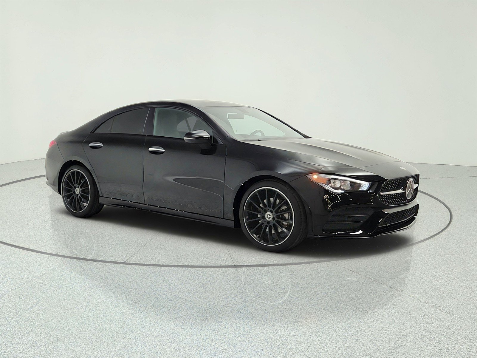 Used 2022 Night Black Mercedes-Benz CLA 250 image 3