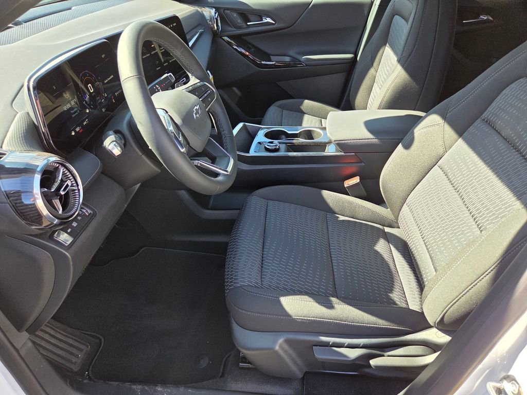 2026 Chevrolet Equinox LT - Photo 6