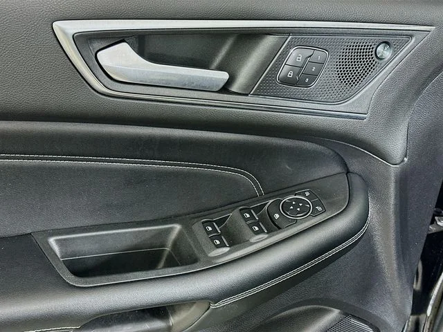 Certified Pre-Owned 2022 Ford Edge Titanium