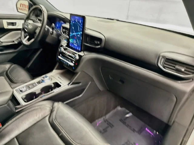 Used 2021 White Metallic Ford ST image 30