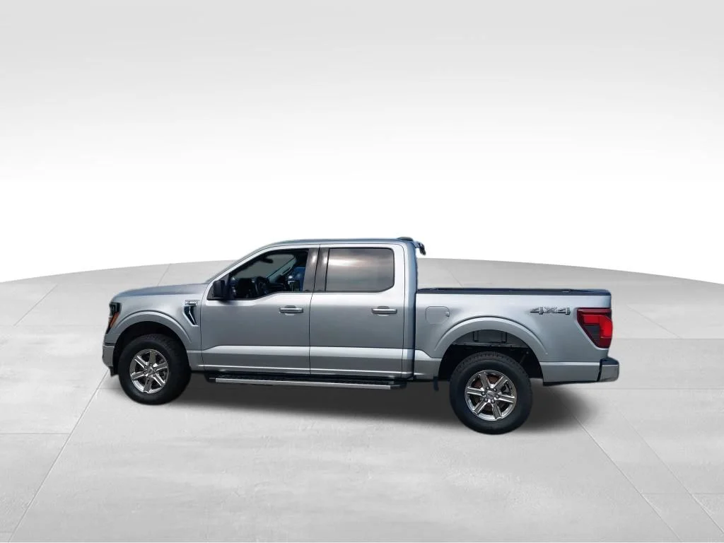 Used 2025 Silver Ford XLT image 20