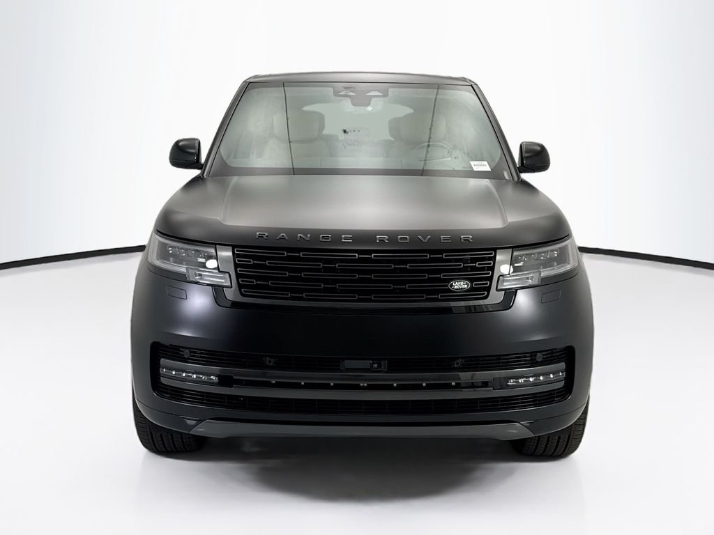 New 2026 Obsidian Black SV Bespoke Ultra Metallic Satin Land Rover Autobiography image 2