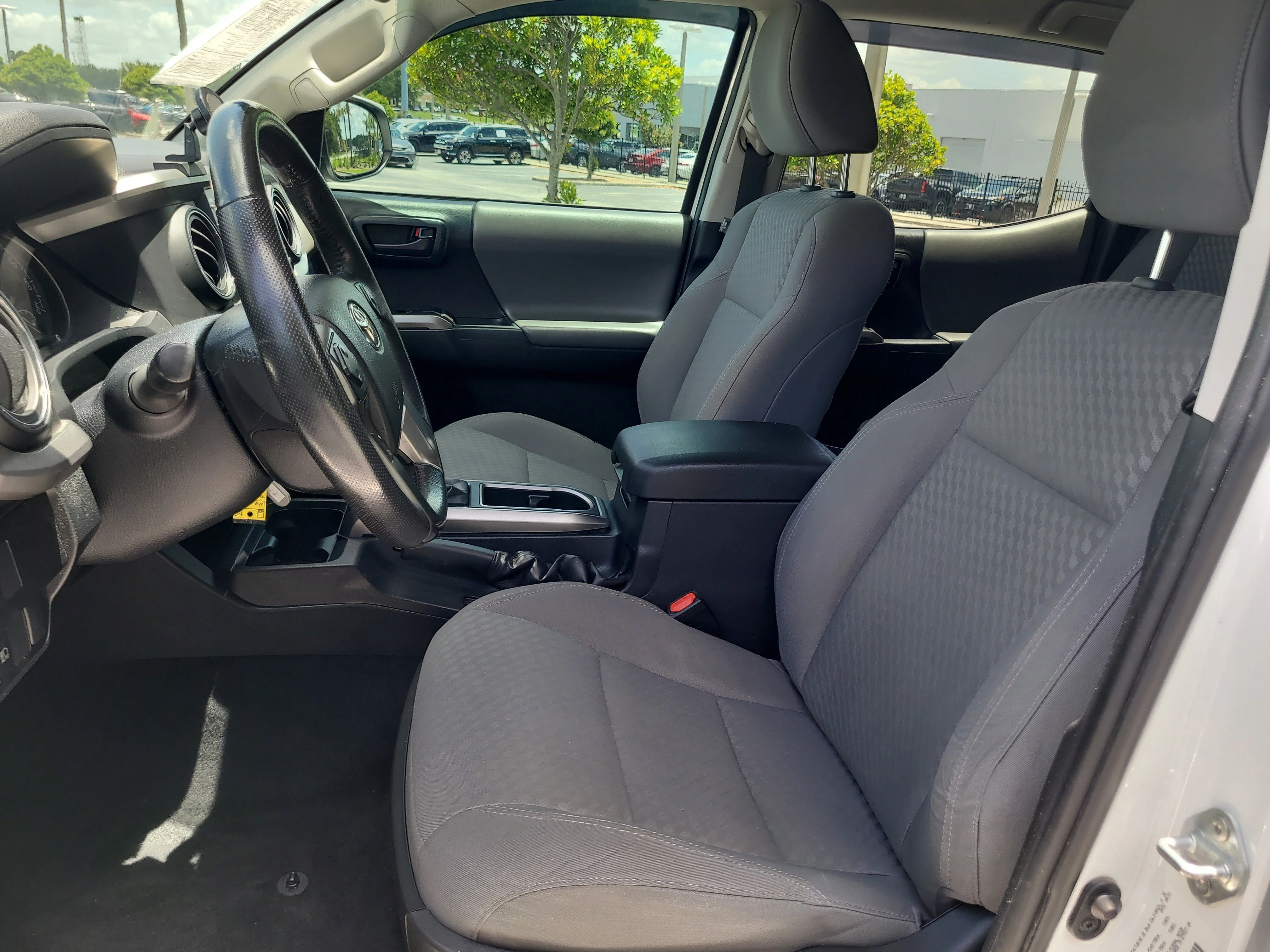 Used 2021 Super White Toyota SR5 image 19
