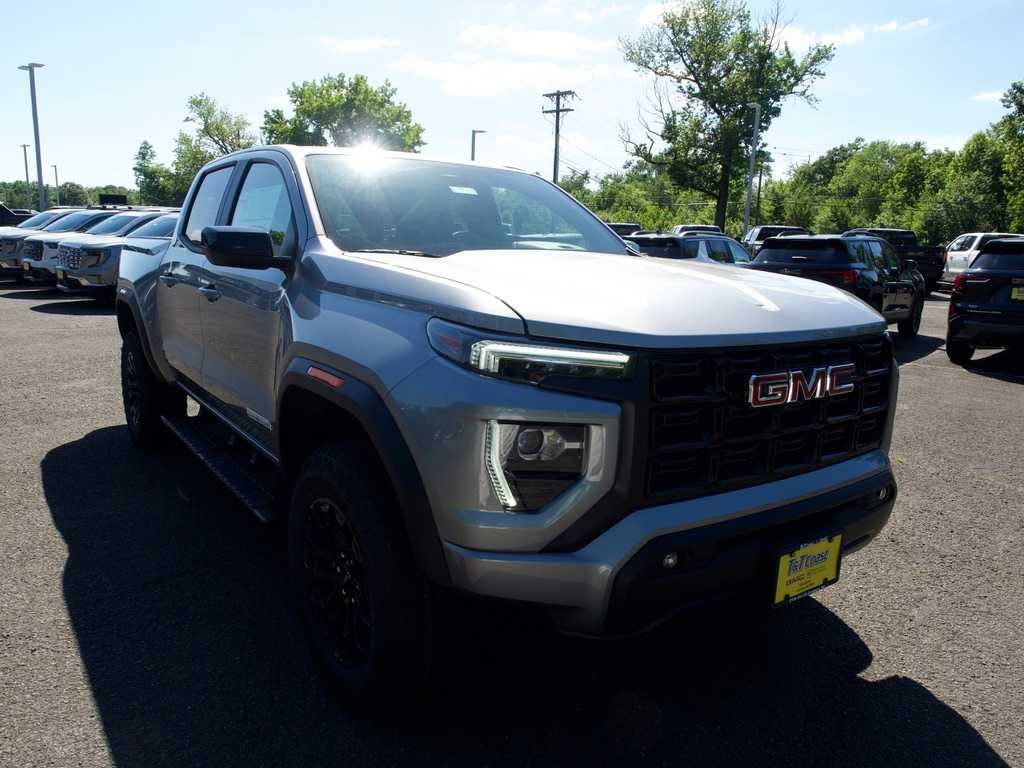 New 2026 Sterling Metallic GMC Elevation image 3