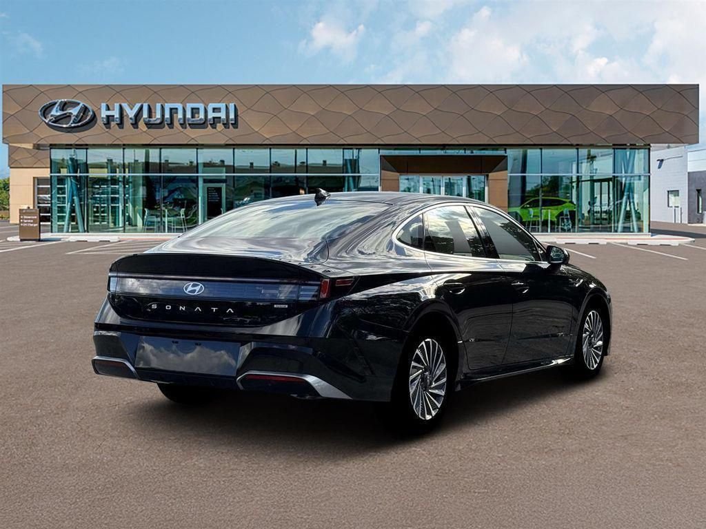New 2026 Black Hyundai Limited image 7