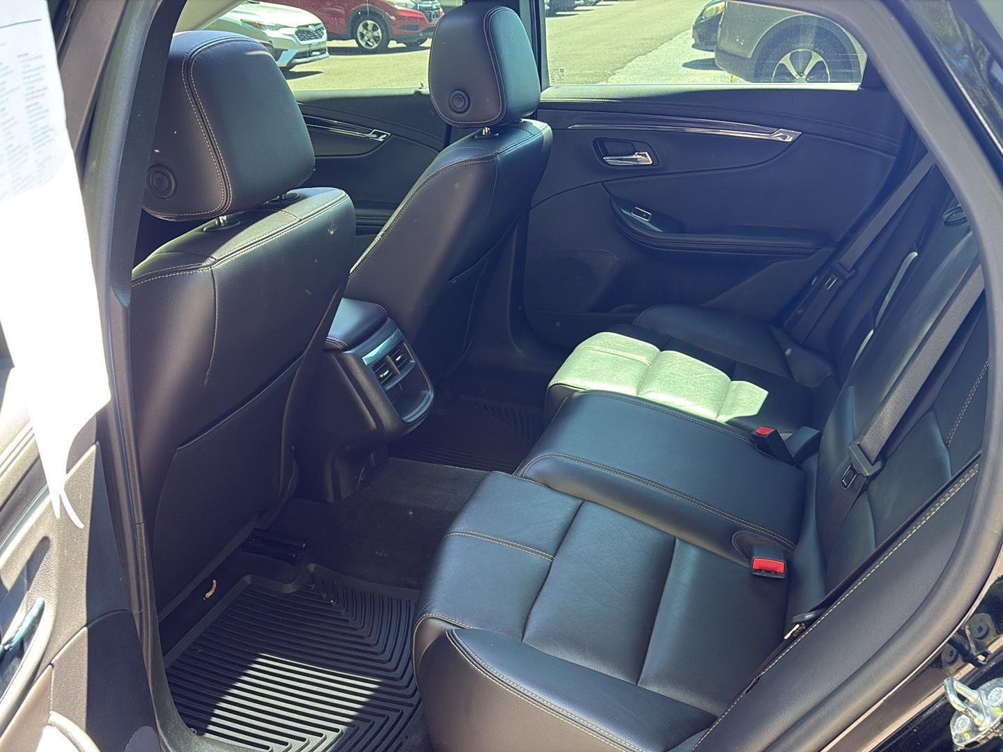 Used 2016 Black Chevrolet LT image 11