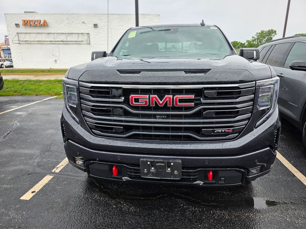 2025 GMC Sierra 4WD Crew Cab Short Box AT4's photo