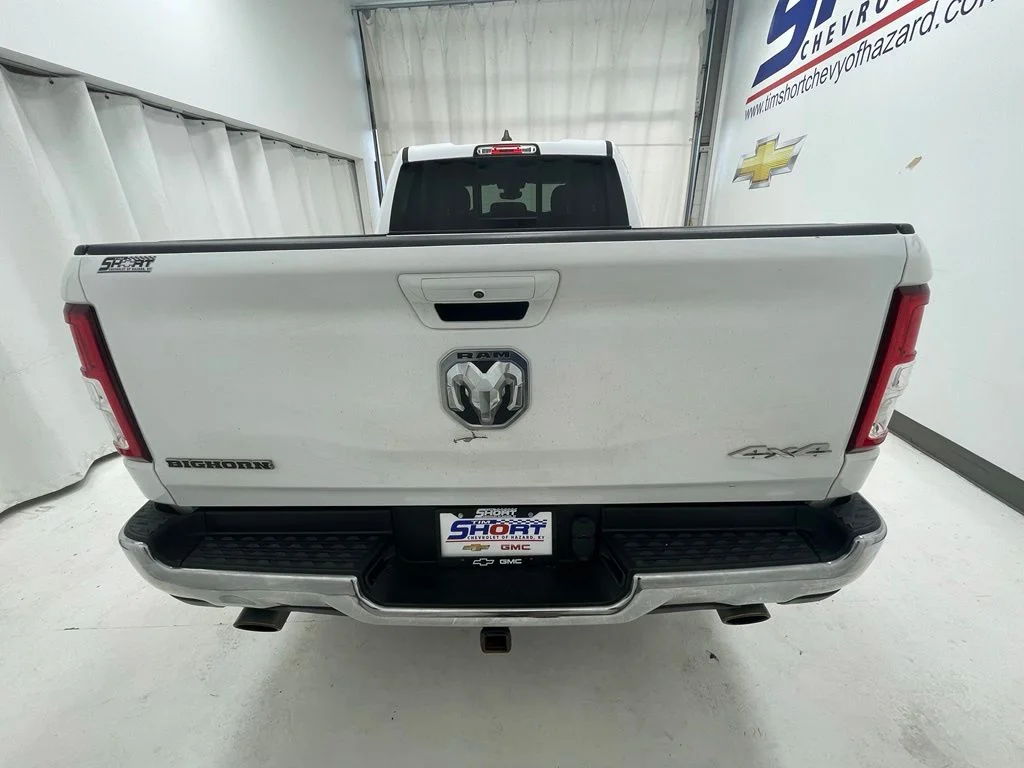 Used 2022 White Ram Big Horn/Lone Star image 6