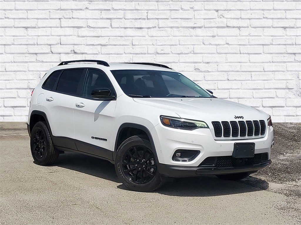2023 Jeep Cherokee Altitude Lux