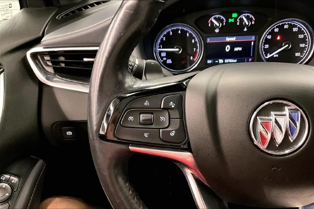 Used 2023 Summit White Buick Essence image 25