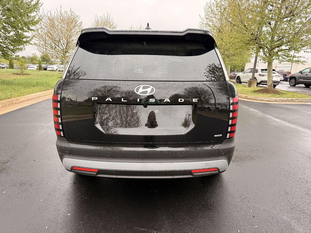 New 2026 Abyss Black Pearl Hyundai SE AWD image 5