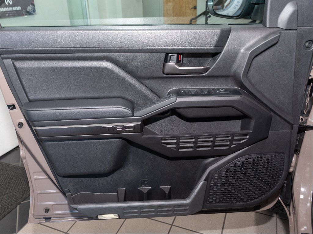 2026 Toyota Tacoma TRD Off Road - Photo 9