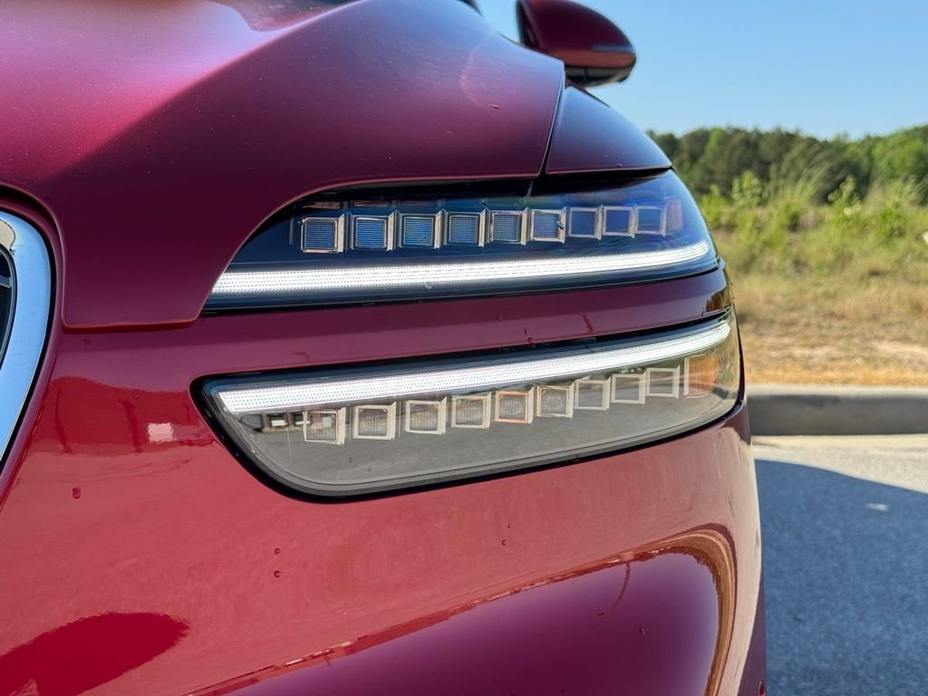 2026 GENESIS GV70 Advanced - Photo 10