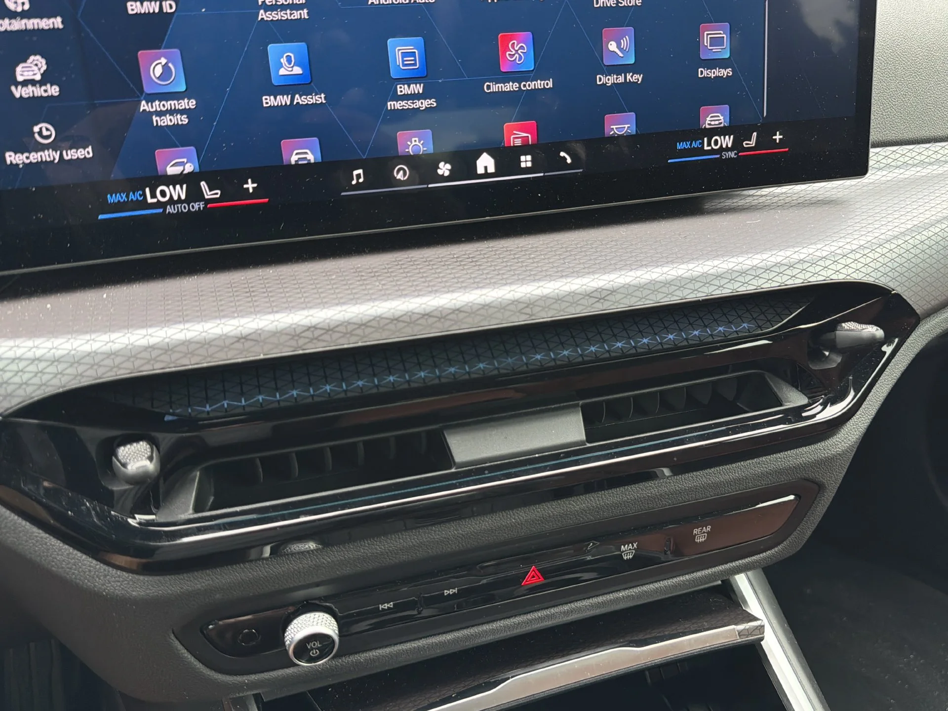 Used 2025 Tanzanite Blue II Metallic BMW Competition image 21