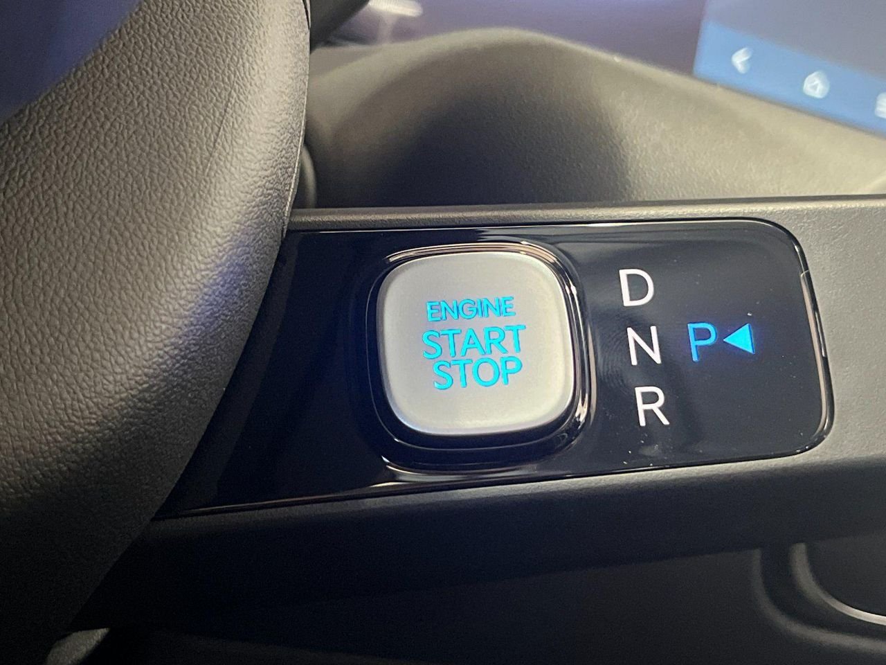 New 2026 Gray Hyundai SEL Premium 8P image 21
