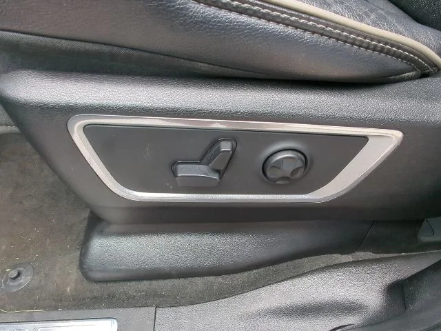 2020 RAM Ram 1500 Pickup Laramie - Photo 12
