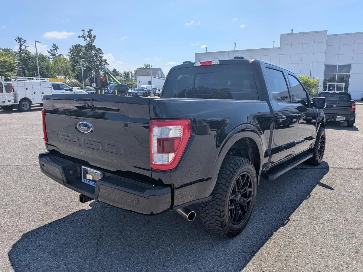 Used 2023 Black Ford Lariat 4wd Supercrew image 5