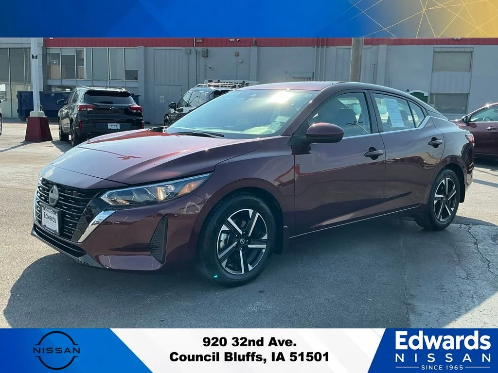 Used 2025 Red Nissan SV image 5