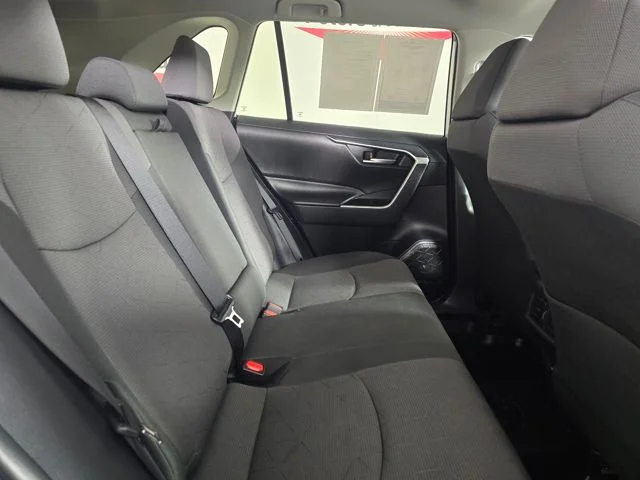 Used 2025 White Toyota XLE image 5
