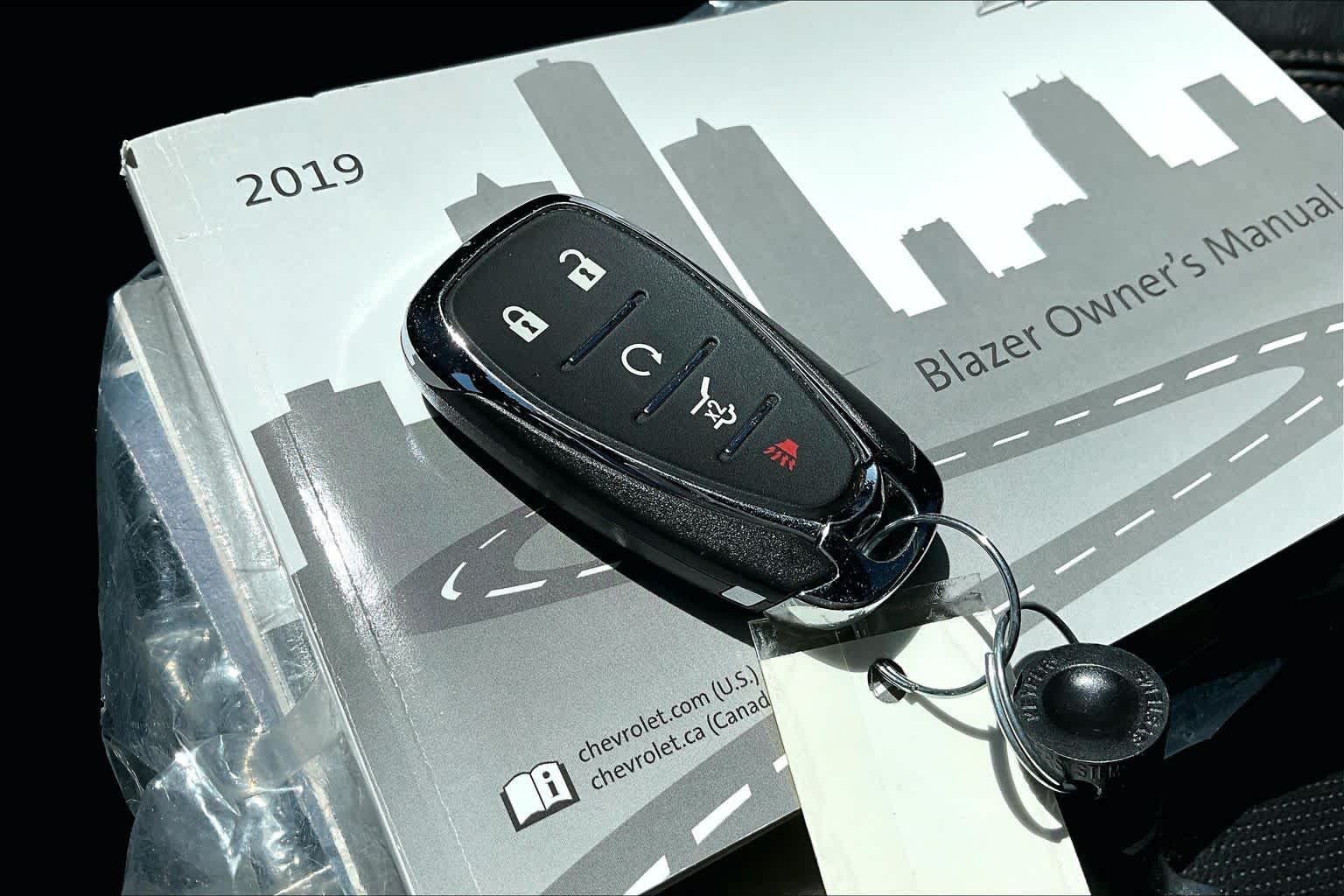 Used 2019 Cajun Red Tintcoat Chevrolet Premier image 15