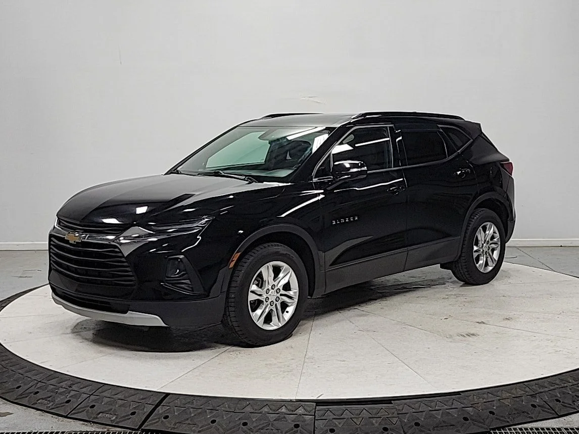 Used 2020 Black Chevrolet LT image 3