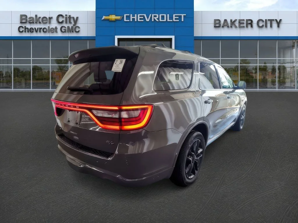 Used 2025 Destroyer Grey Dodge R/T image 4