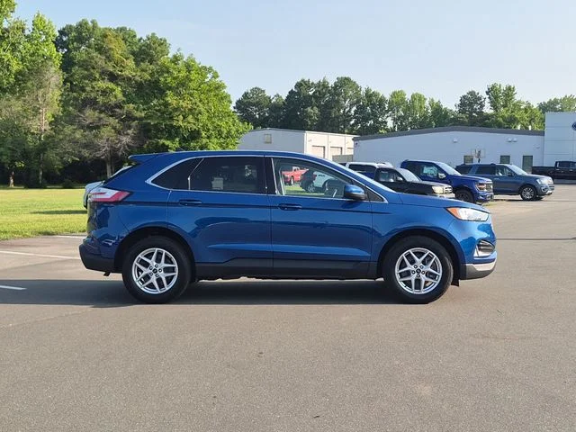 Used 2024 Blue Ford SEL image 14