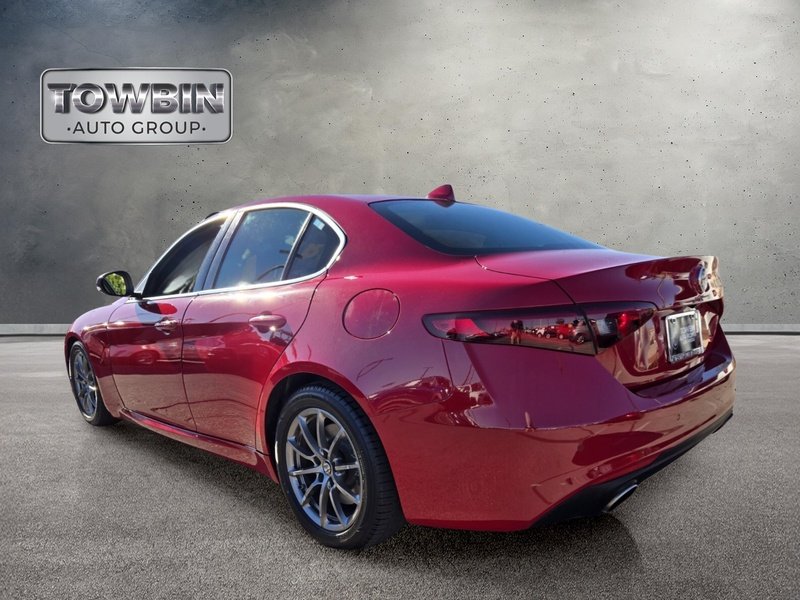 2019 Alfa Romeo Giulia Base - Photo 6