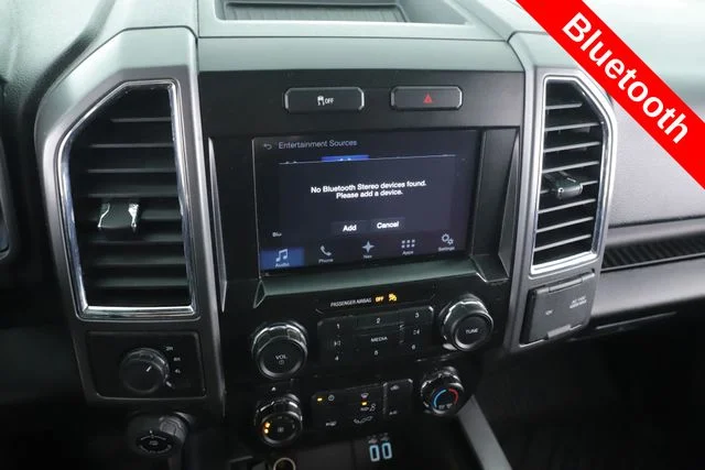 Used 2016 White Ford XLT image 4